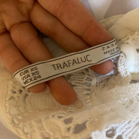 Brand new zara top! - Picture 3 of 3